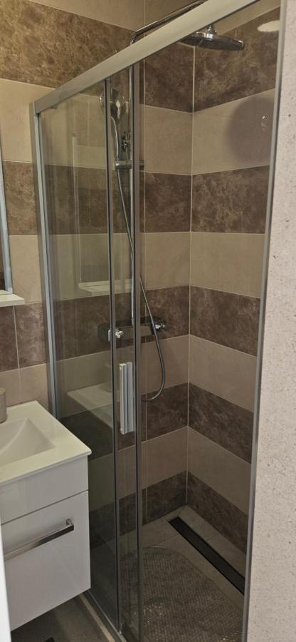 دوبروفينك Antruzo Room المظهر الخارجي الصورة